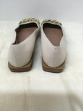 Linea Paolo Women's Ivory Size 7 Flats