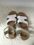 Sorel Women's White Size 7.5 Sandals