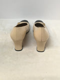 Salvatore Ferragamo Women's Cream Size 10 Pumps