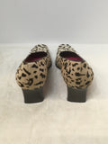 Emanuel Ungaro Women's Animal Print Size 8 Pumps