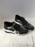 Michael Kors Women's Black Size 9.5 Sneakers