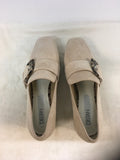 Deltan Women's Cream Size 8.5 Pumps