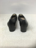 Salvatore Ferragamo Women's Black Size 9 Pumps