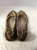 Chloe Women's Animal Print Size 9 Flats