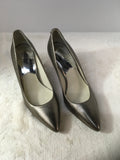 Michael Kors Women's Bronze Size 6 Pumps