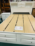 Queen Bedroom Set