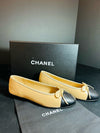 Chanel Women's Tan Size 5.5 Flats