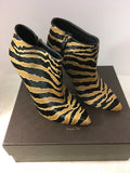 Gucci Women's Animal Print Size 9 Ankle Boot