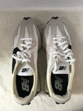 New Balance Men's Size 9.5 White Sneakers - Mens