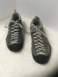 Scarpa Men's Size 9.5 Dark Gray Sneakers - Mens