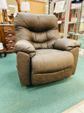 American Signature Recliner