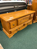 Furniture Traditions Bedroom Set
