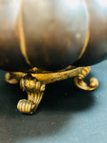 Urn