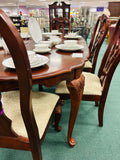 Universal Furniture Table Set
