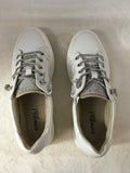 Vaneli Women's White Size 7.5 Sneakers