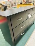 Dicksons Dresser