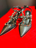 Valentino Garavani Women's Black Size 12 Pumps