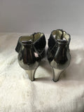 Michael Kors Women's Gun Metal Size 9.5 Pumps