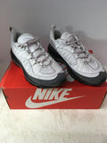 Nike Air Max Men's Size 9 Light Gray Sneakers - Mens