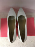 Vaneli Women's White Size 9 Pumps