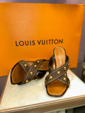 Louis Vuitton Women's Dark Brown Size 8.5 Wedge-Shoes
