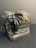 Figurine