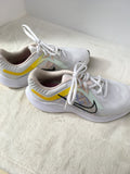 Nike Women's White Size 8.5 Sneakers