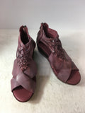 Antelope Women's Burgundy Size 8 Wedge-Shoes