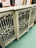 Haverty's Console