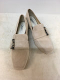 Deltan Women's Cream Size 8.5 Pumps