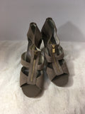 Michael Kors Women's Taupe Size 9.5 Pumps